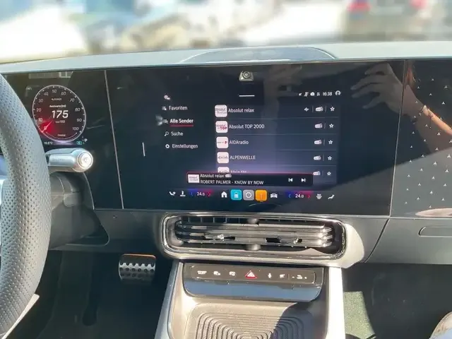 Mercedes-Benz CLA 350