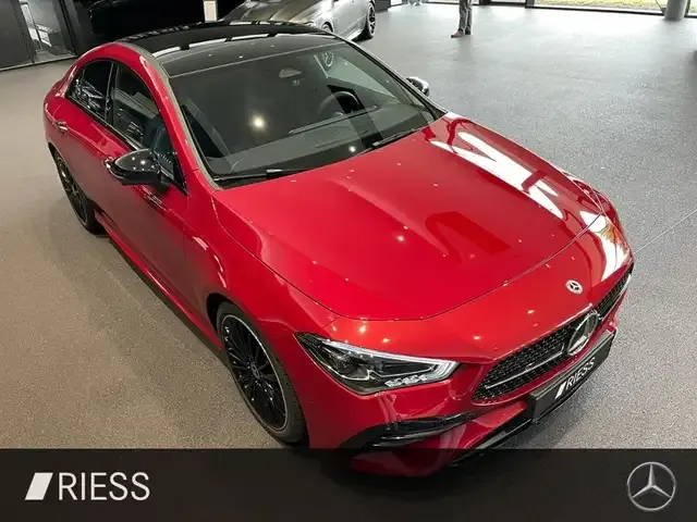 Mercedes-Benz CLA 220