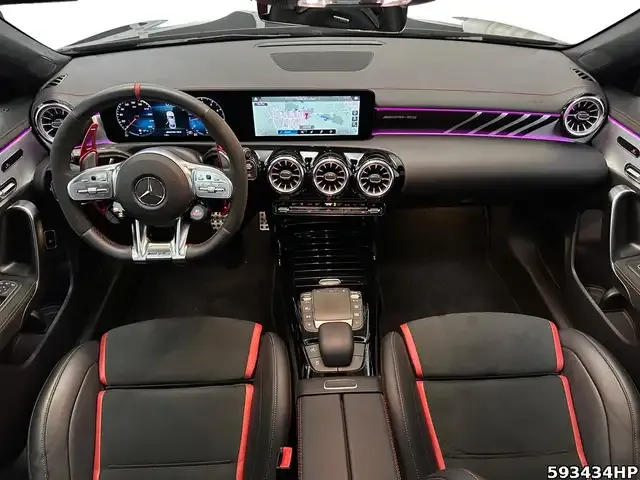 Mercedes-Benz CLA 45 AMG