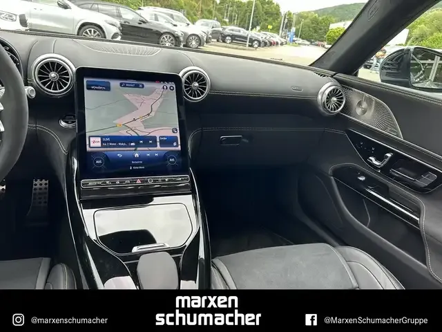 Mercedes-Benz SL 63 AMG