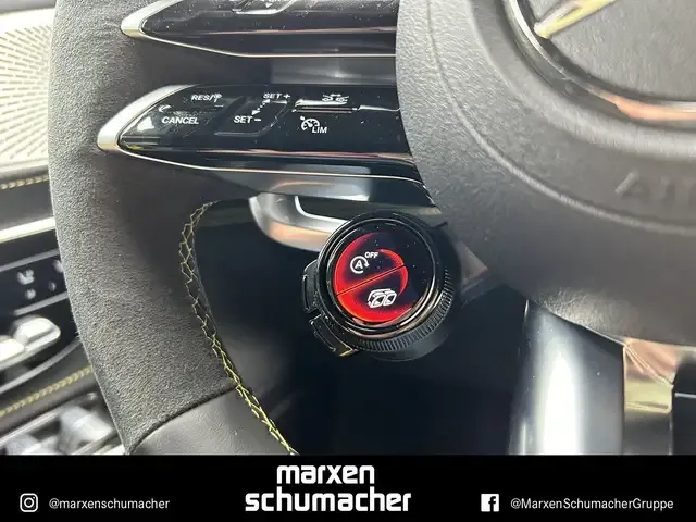 Mercedes-Benz SL 63 AMG