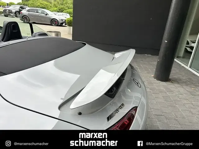 Mercedes-Benz SL 63 AMG