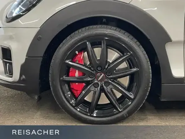 MINI John Cooper Works Clubman