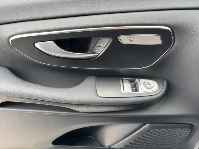 Mercedes-Benz EQV 300