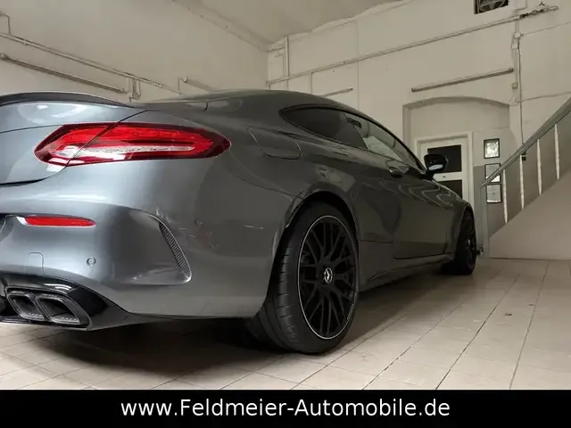Mercedes-Benz C 63 AMG