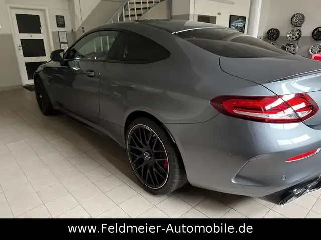 Mercedes-Benz C 63 AMG