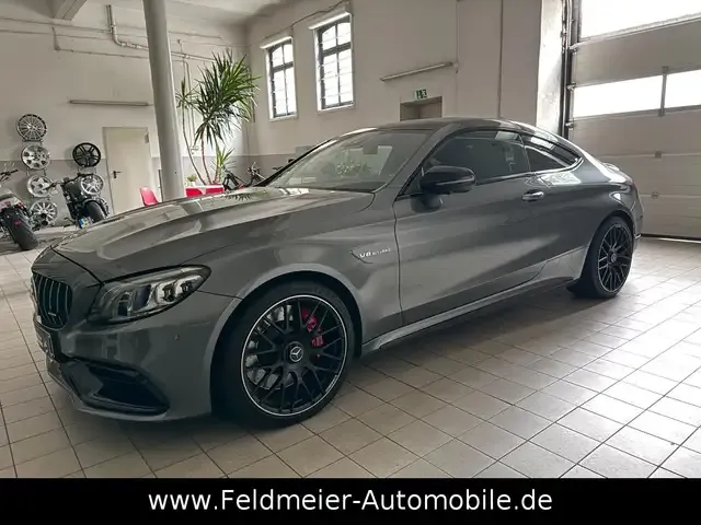 Mercedes-Benz C 63 AMG