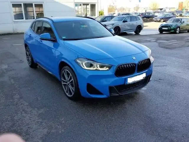 BMW X2