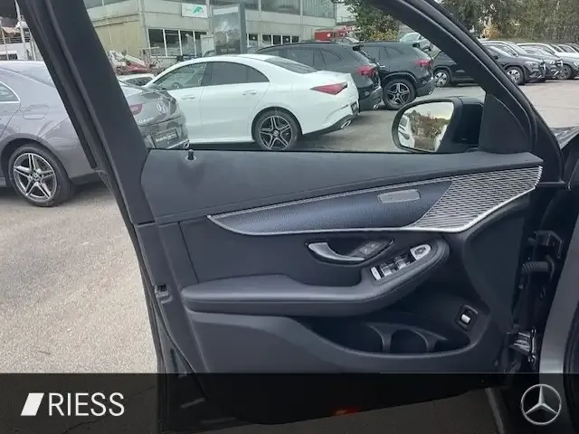 Mercedes-Benz EQC 400