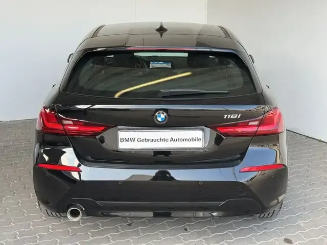 BMW 118