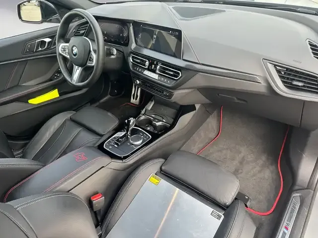BMW 128
