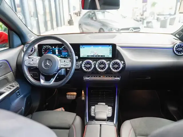 Mercedes-Benz EQA 300