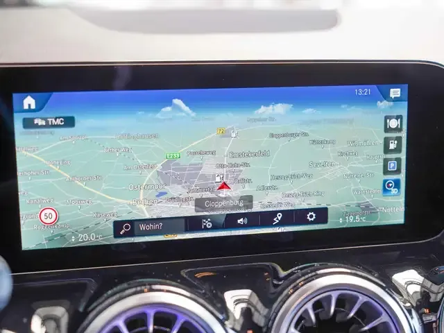 Mercedes-Benz EQA 300