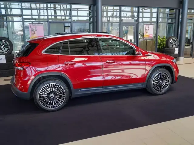 Mercedes-Benz EQA 300