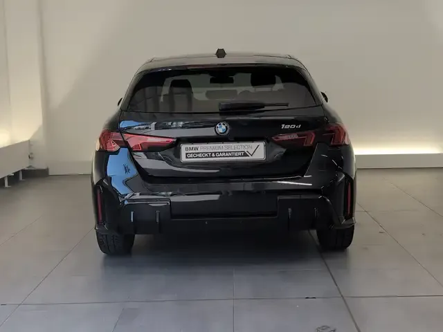 BMW 120