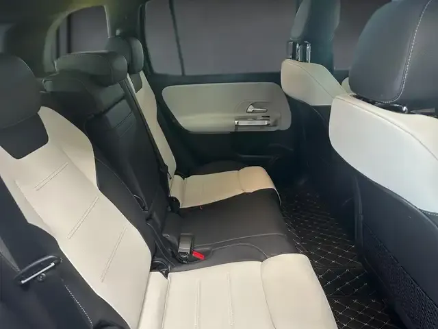 Mercedes-Benz GLB 35 AMG