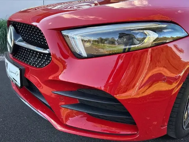 Mercedes-Benz A 220