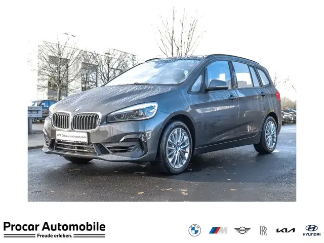 BMW 220