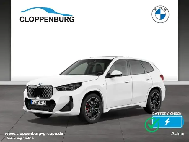 BMW iX1