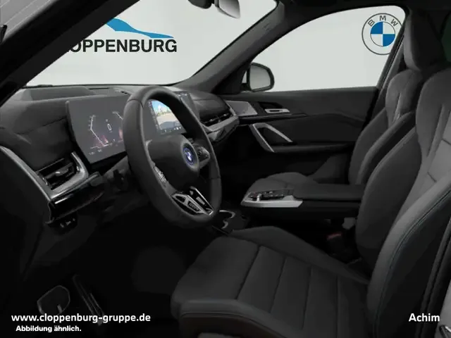 BMW iX1