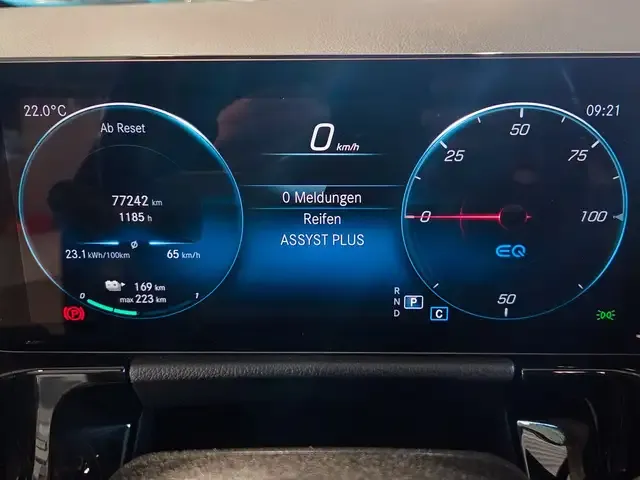 Mercedes-Benz EQA
