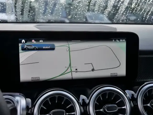 Mercedes-Benz GLB 200