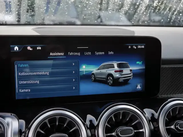 Mercedes-Benz GLB 200