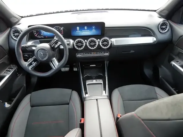 Mercedes-Benz GLB 200