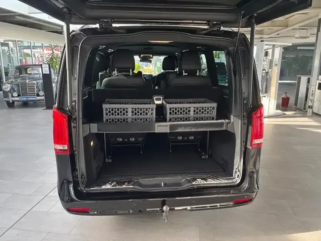 Mercedes-Benz V 250