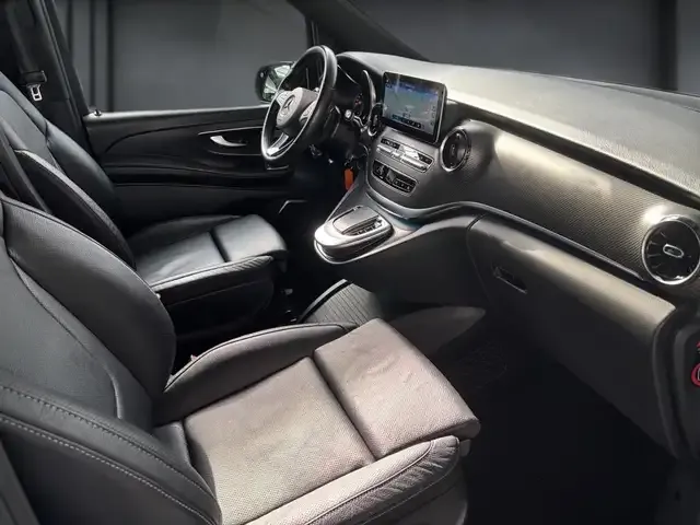 Mercedes-Benz V 250