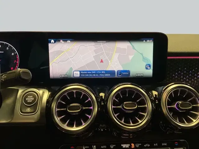 Mercedes-Benz GLB 200