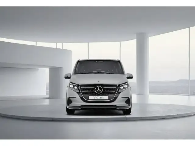 Mercedes-Benz V 220