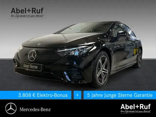 Mercedes-Benz EQE 300