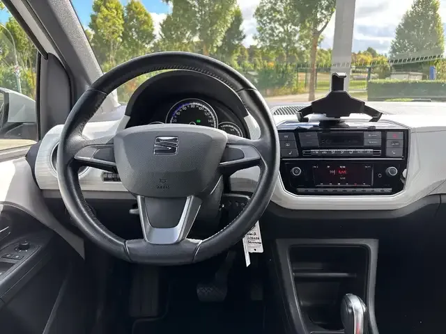 SEAT Mii