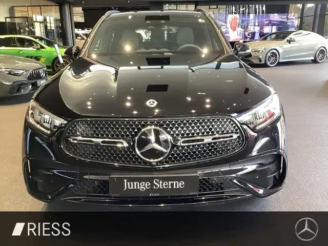 Mercedes-Benz GLC 220