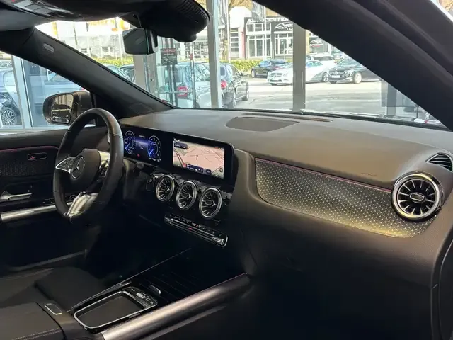 Mercedes-Benz EQA 350