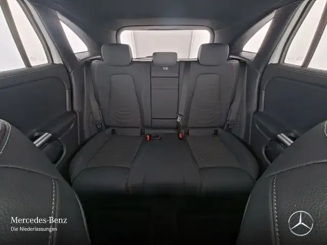 Mercedes-Benz EQA 350