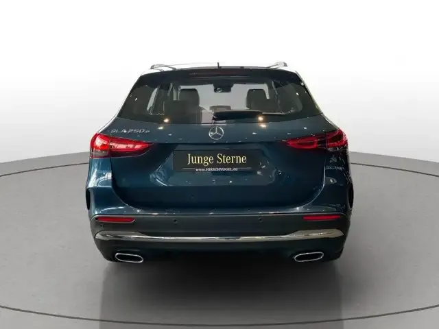 Mercedes-Benz GLA 250