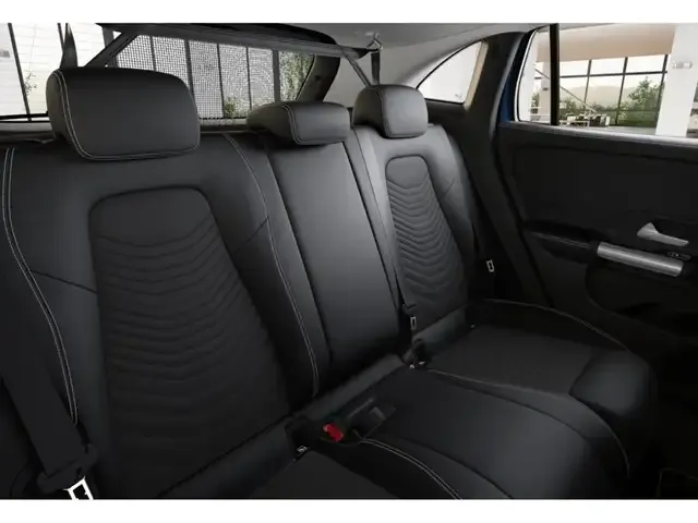 Mercedes-Benz GLA 220