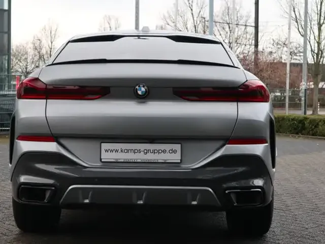 BMW X6