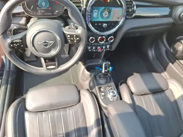 MINI John Cooper Works Cabrio