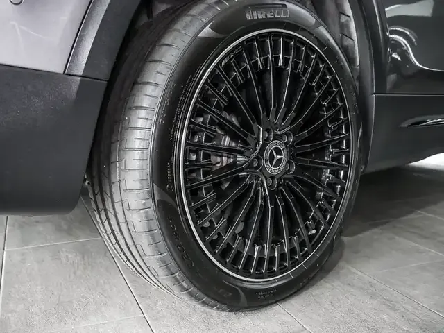 Mercedes-Benz EQB 300