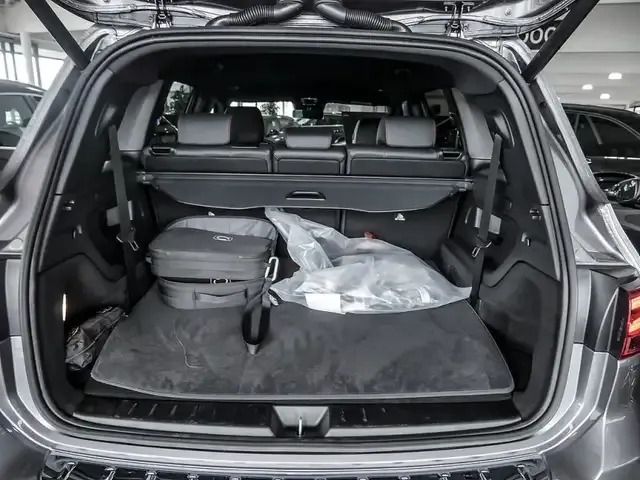 Mercedes-Benz EQB 300