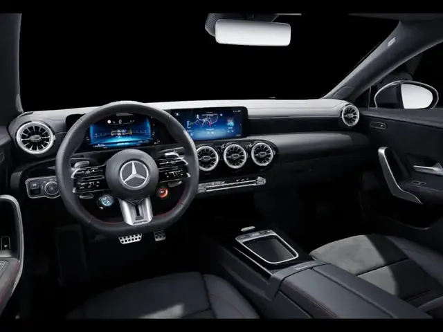 Mercedes-Benz CLA 35 AMG