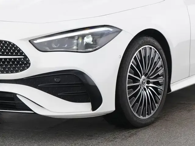 Mercedes-Benz CLE 200