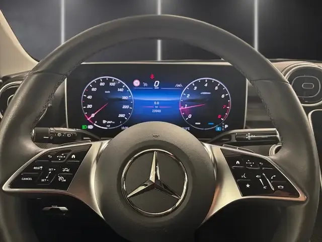 Mercedes-Benz C 180