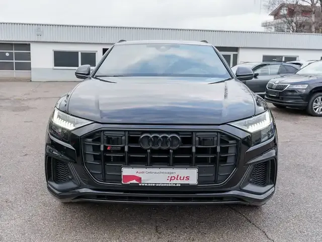 Audi SQ8