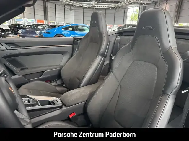 Porsche 992