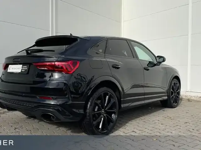 Audi RS Q3