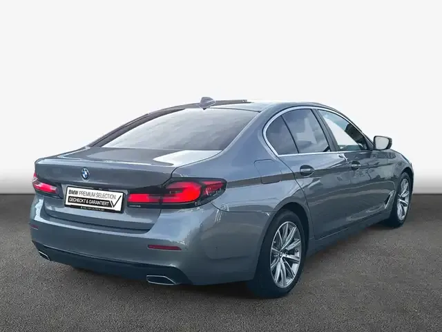 BMW 520